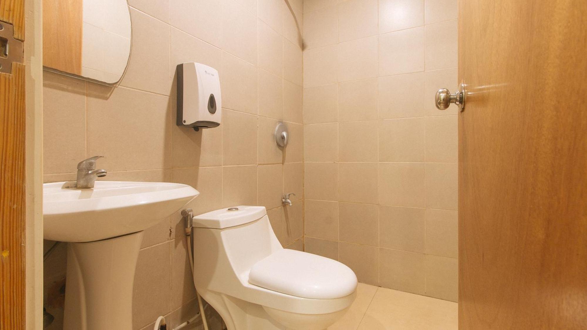 Reddoorz At Ranchotel Alabang Muntinlupa City Zewnętrze zdjęcie