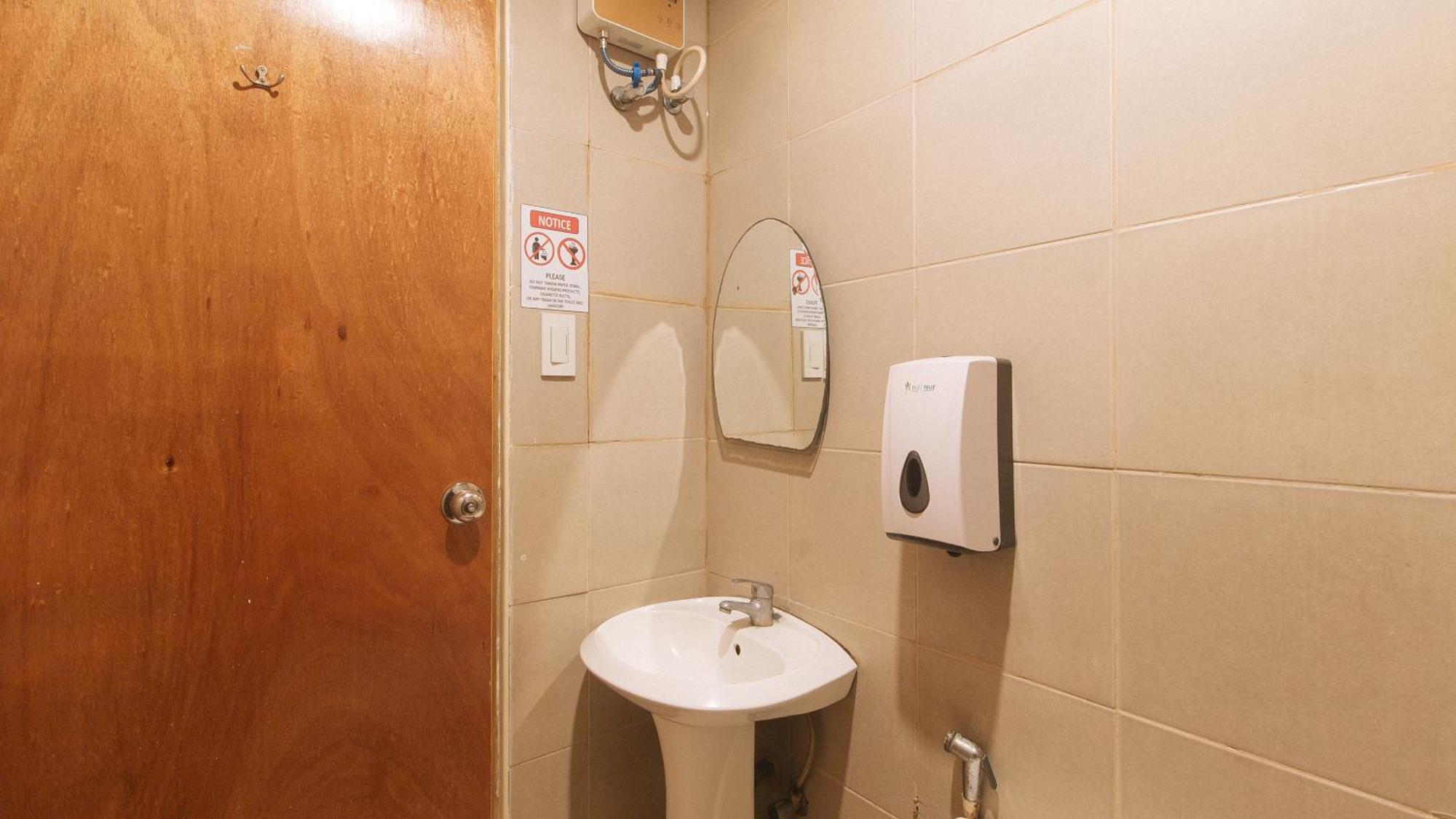 Reddoorz At Ranchotel Alabang Muntinlupa City Zewnętrze zdjęcie